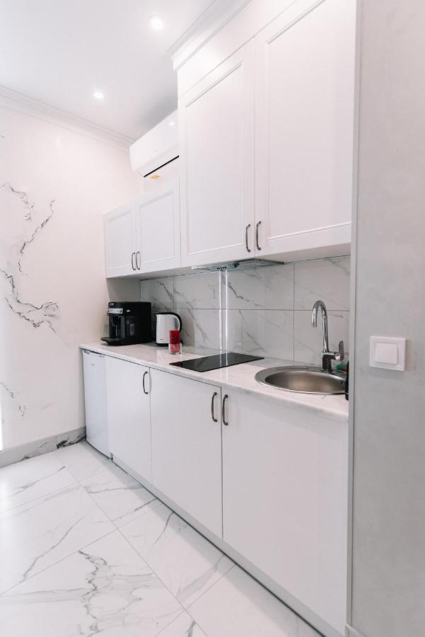 קייב Royal Tower Vip Smart Apartments 3 מראה חיצוני תמונה